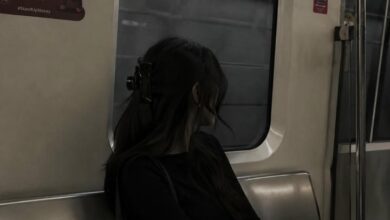 Alone Sad Girl DP for WhatsApp