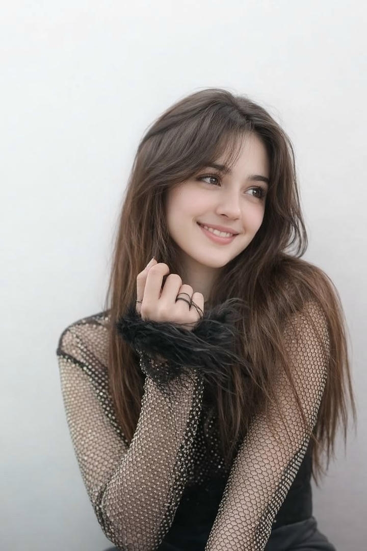 Beautiful Indian Girl Dp