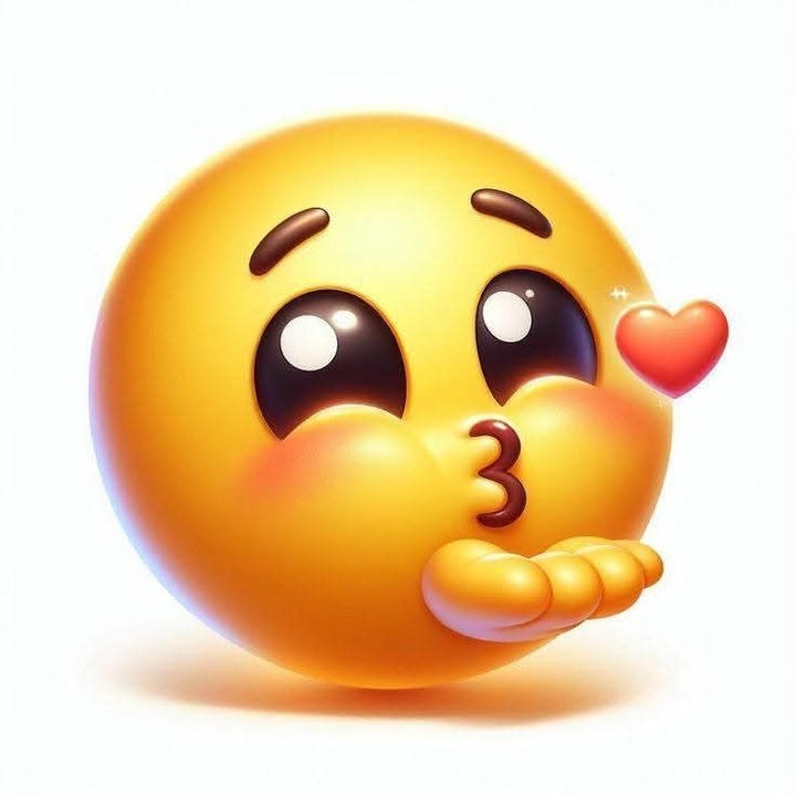 Beautiful Love Smiley DP