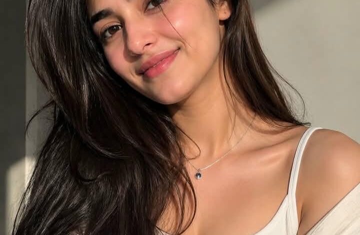 Cute Indian Girl Dp