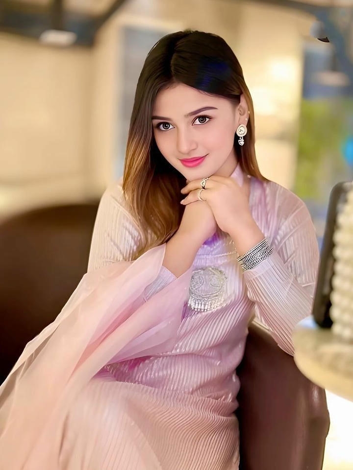 Girl Dp