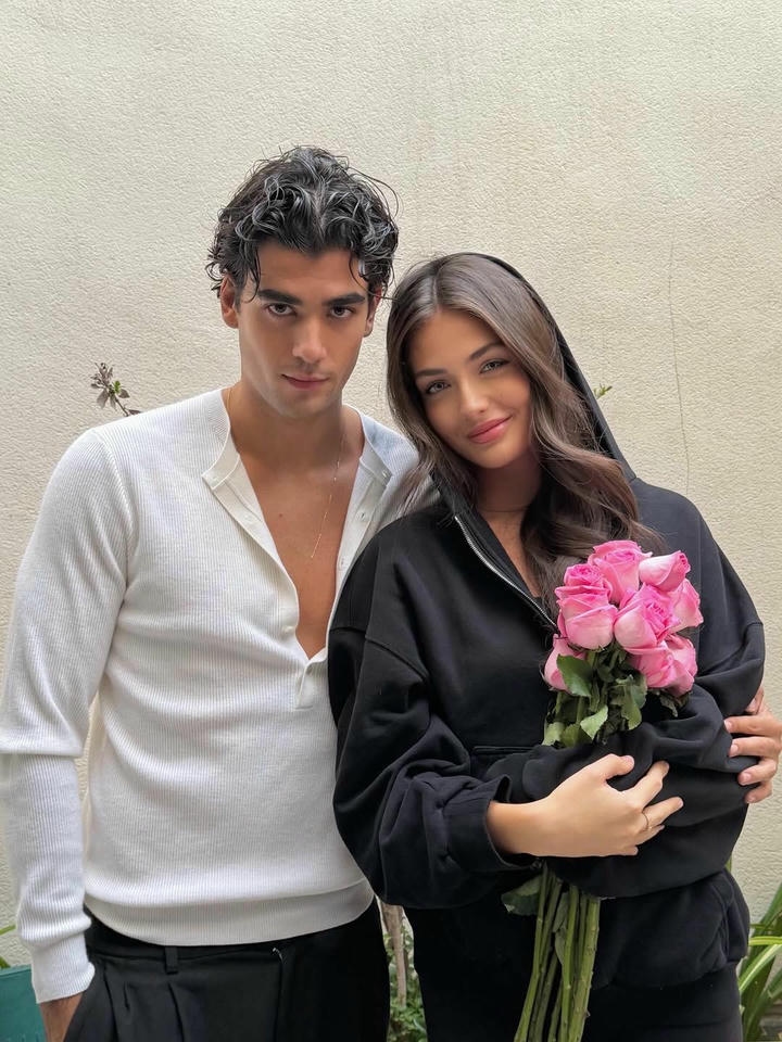 Indian Couple Pic DP