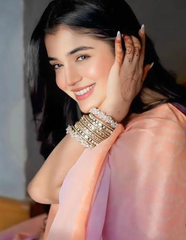 Instagram Girl Dp