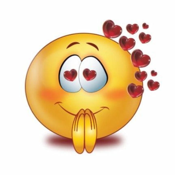 Love Smiley DP Wallpaper