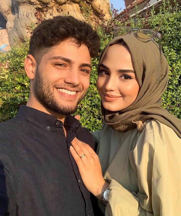 Muslim Couple DP HD