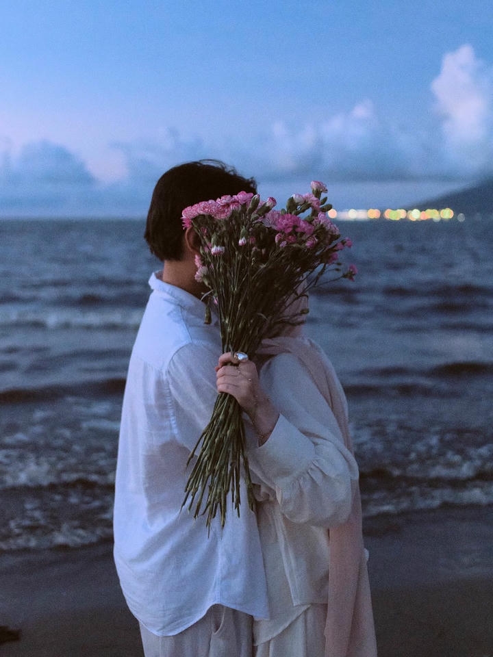 Muslim Couple DP for Instagram