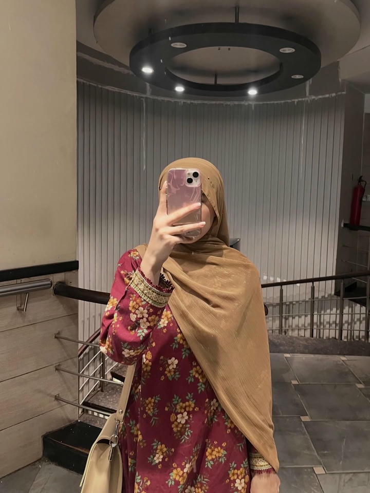 New Hijab Girl Dp