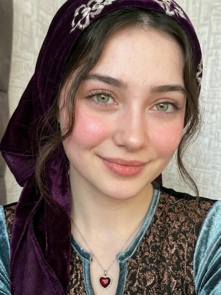 Profile Picture Girl DP for Instagram