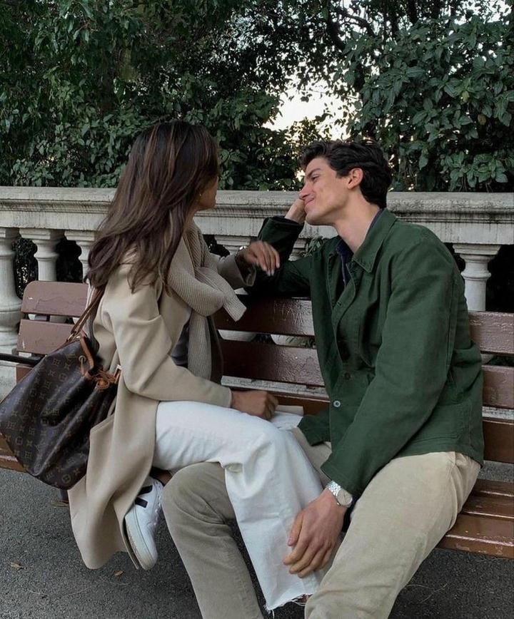 Romantic DP Couple Pic
