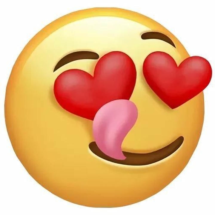 Romantic Smiley Love DP