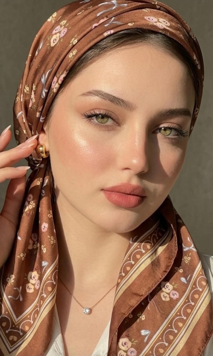 Stylish Girl DP for Instagram