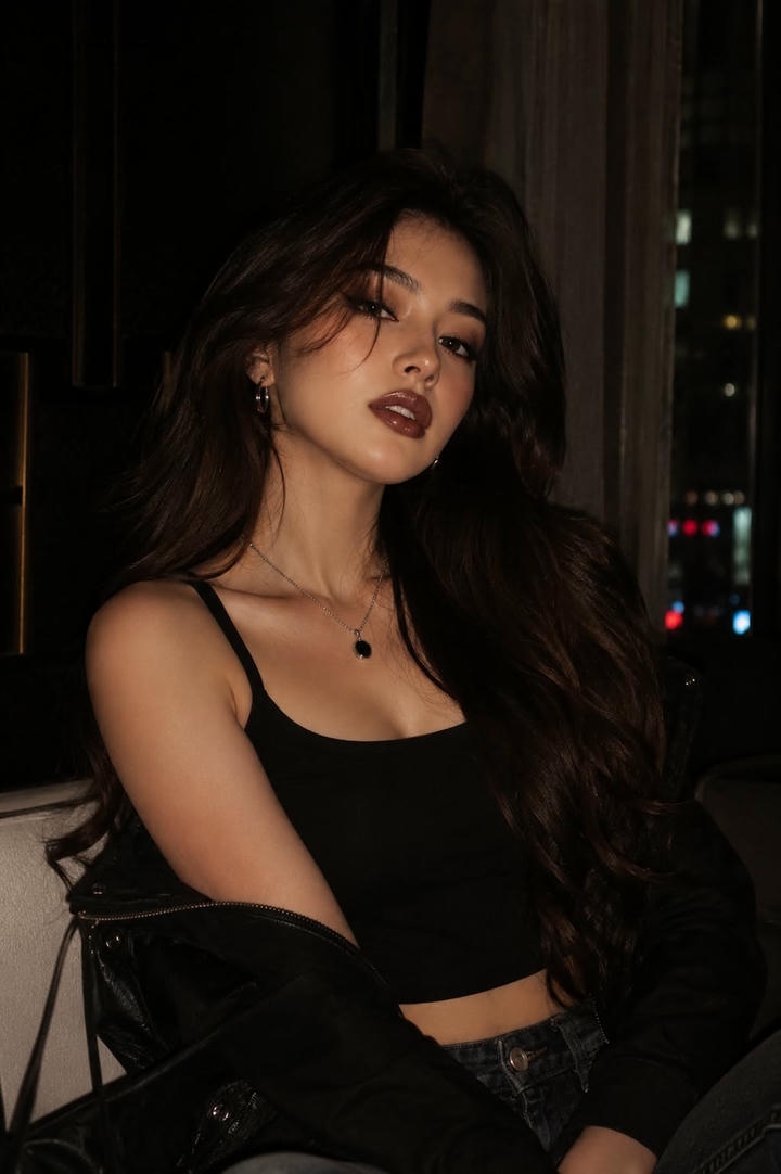 Attitude Girl DP for Instagram New