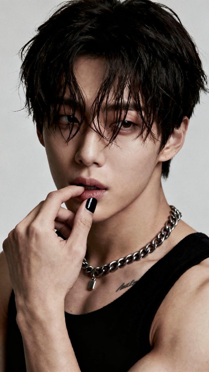 Best DP for Instagram Boy Aesthetic