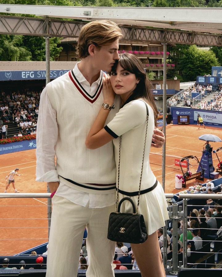 Black And White Instagram Couple DP
