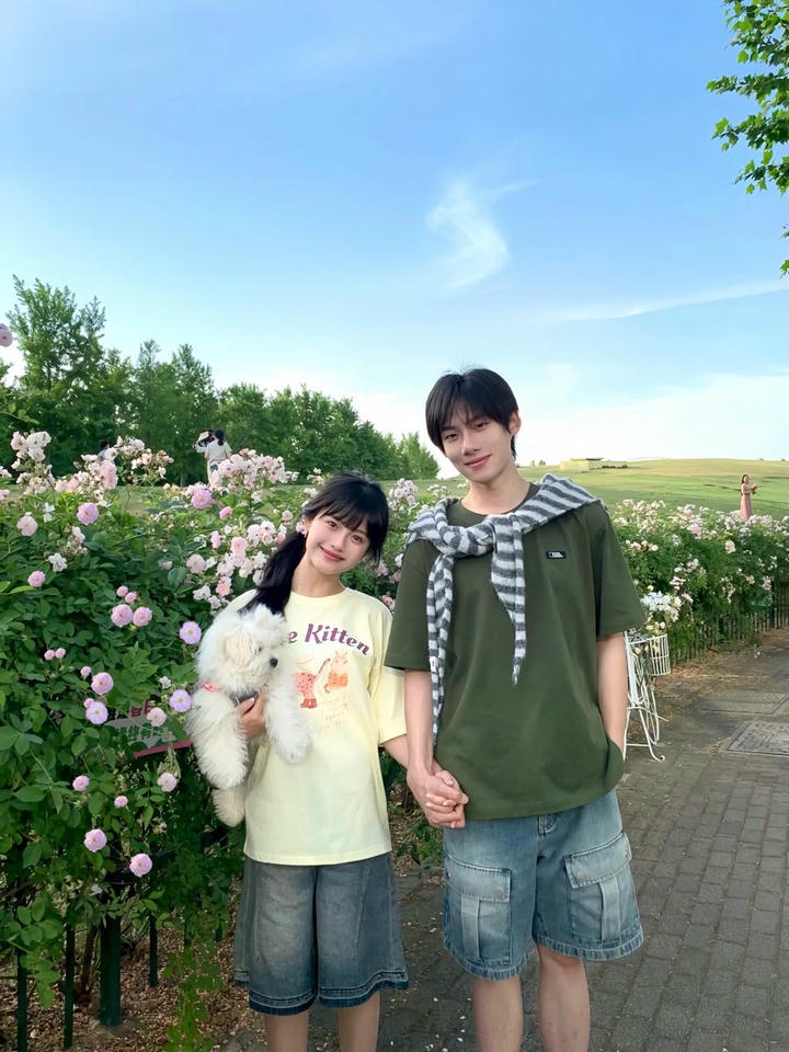 Cute Anime Couple DP for Instagram Aesthetic
