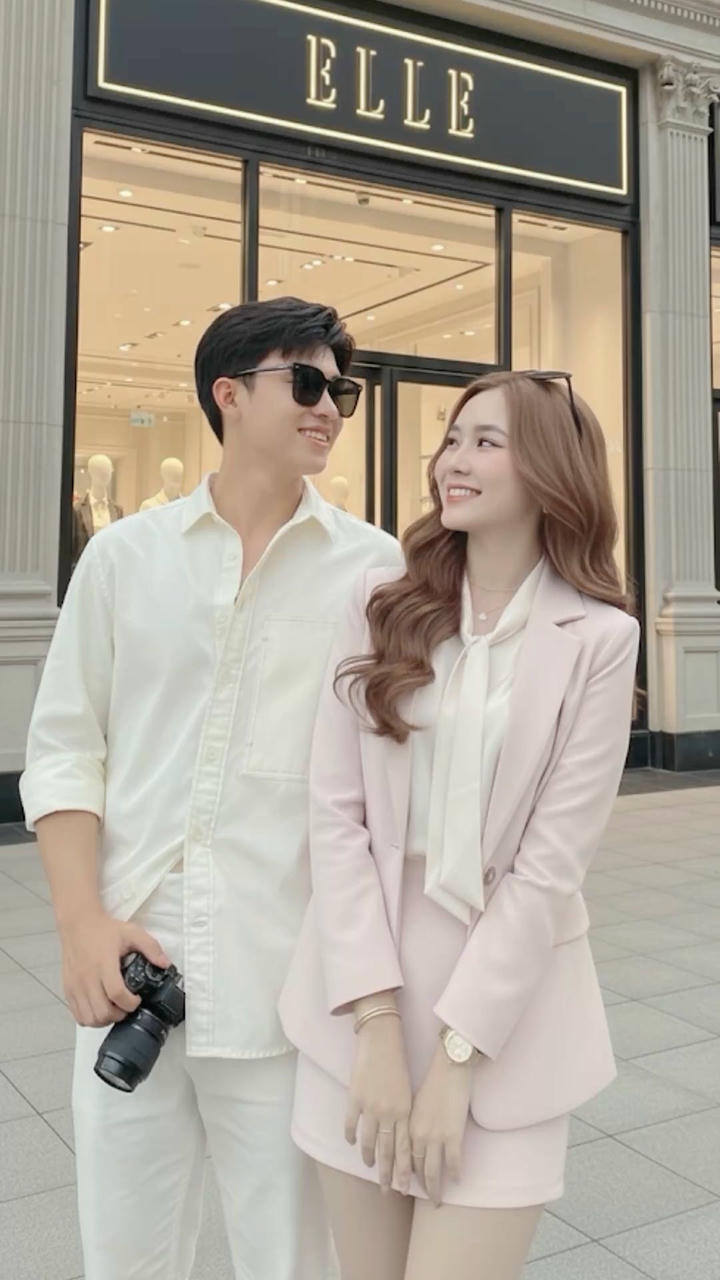 Cute Couple DP Photo
