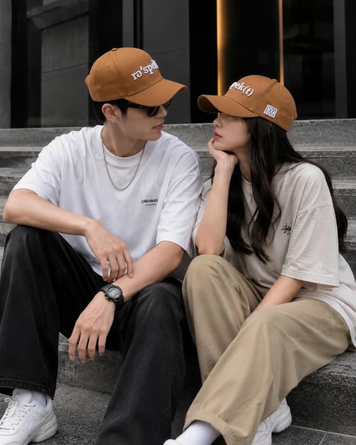 Cute Couple DP