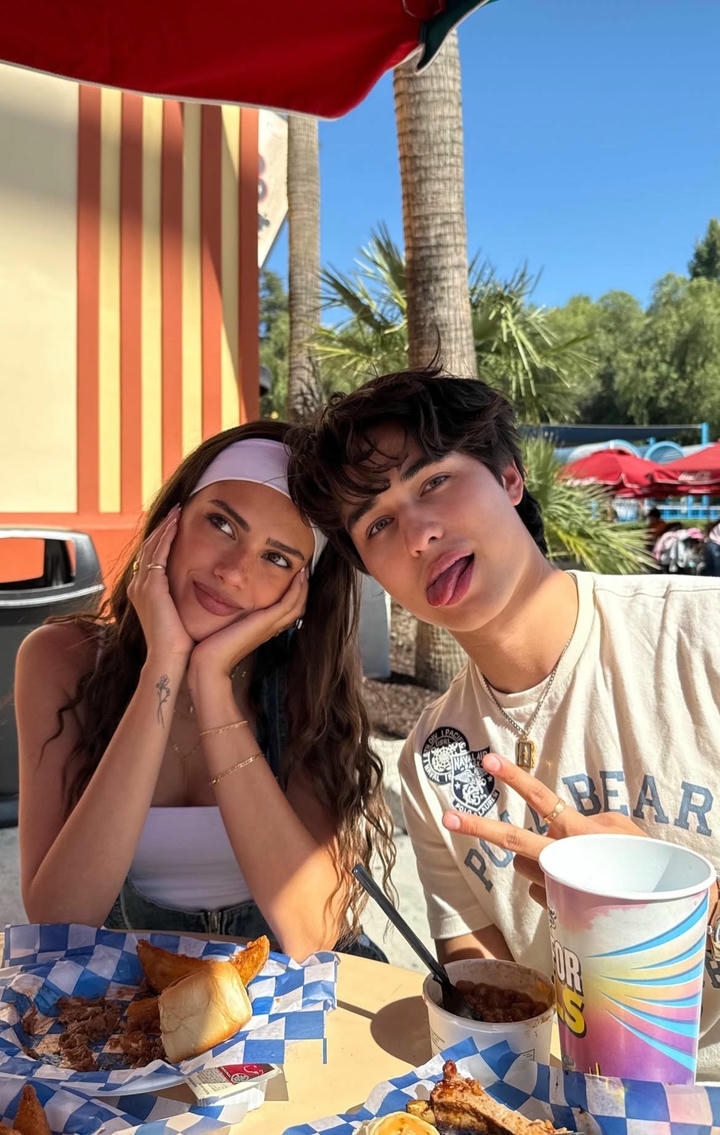 Cute Love Couple Insta DP