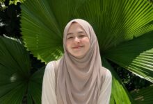 Cute Muslim Girl DP