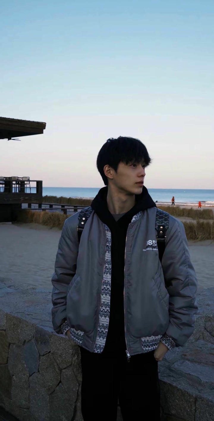 Instagram DP Boy Alone