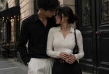 Love Couple DP Hug Images