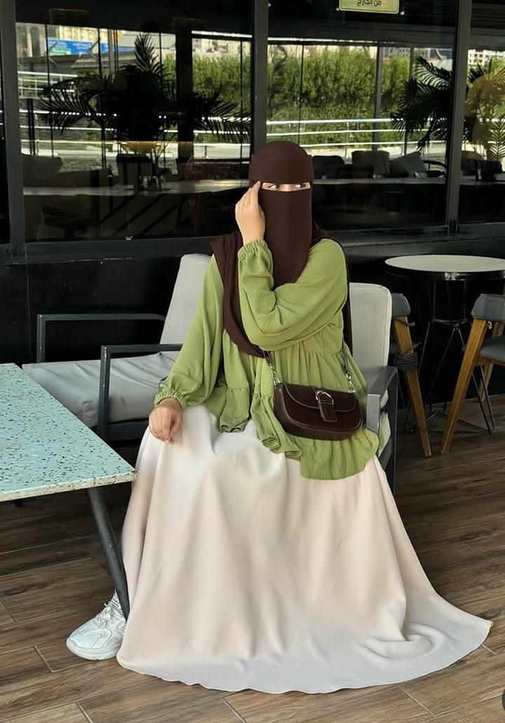 Muslim Girl DP HD