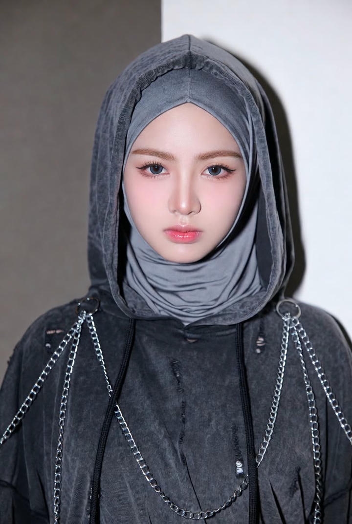 Muslim Girl DP for Facebook