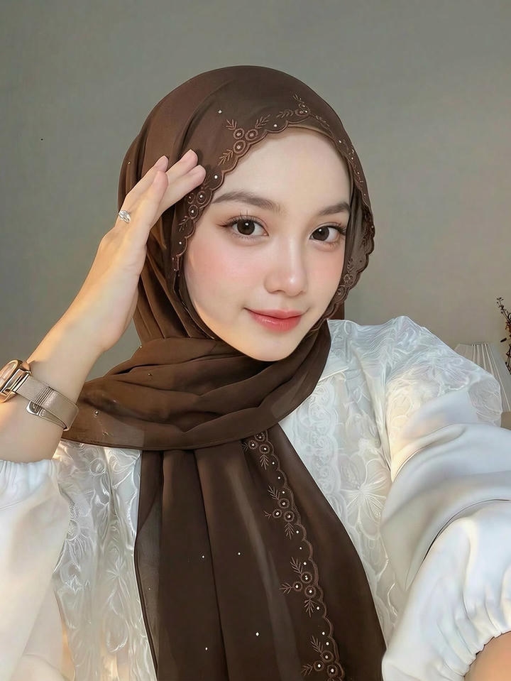 Muslim Hijab Girl DP
