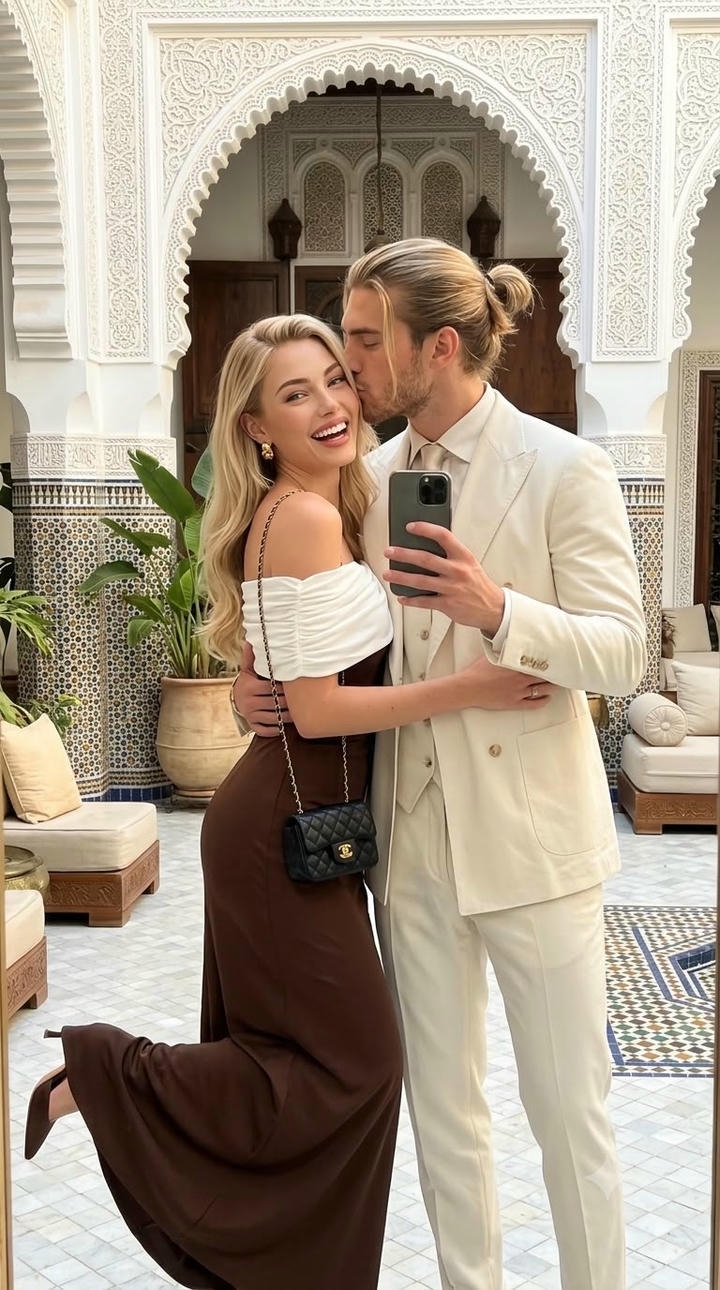 Romantic Love Couple Insta DP