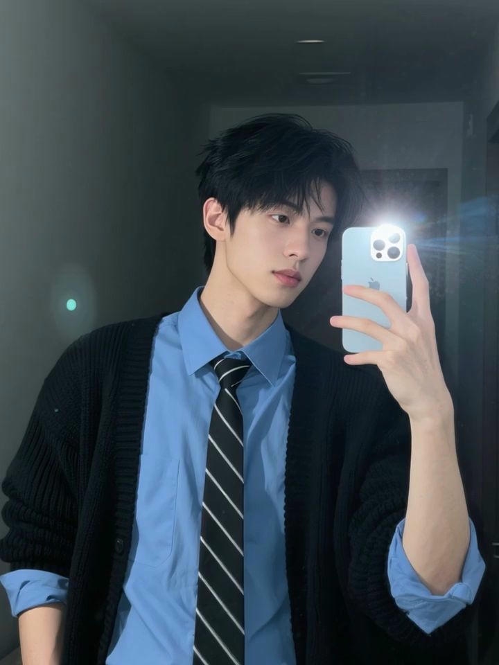 Stylish Boy DP 4K