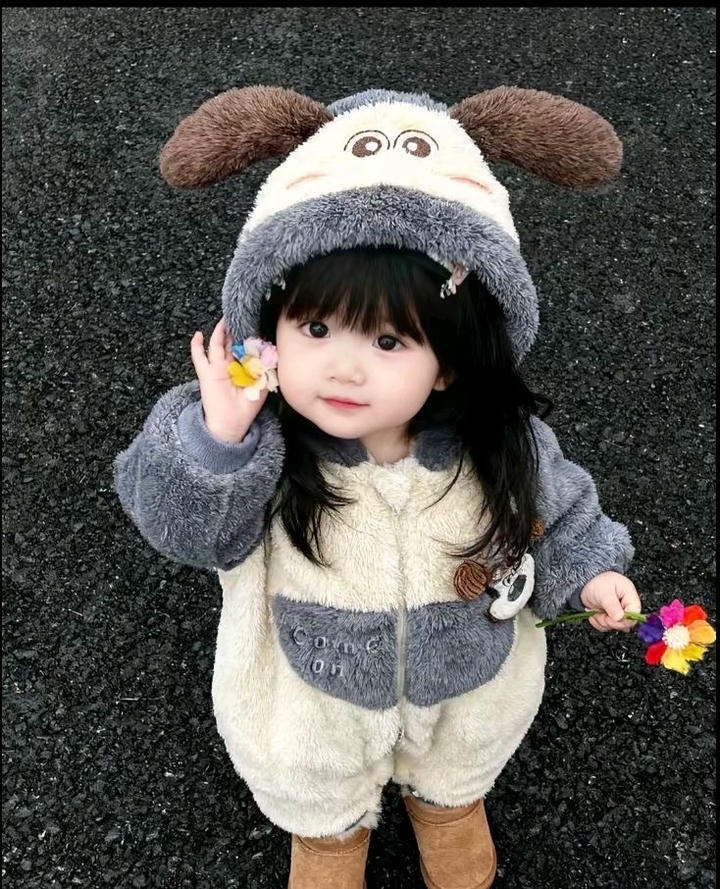 Whatsapp DP Cute Baby Girl 4K
