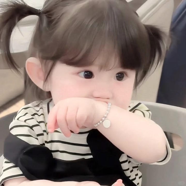 Whatsapp DP Cute Baby Girl Princess