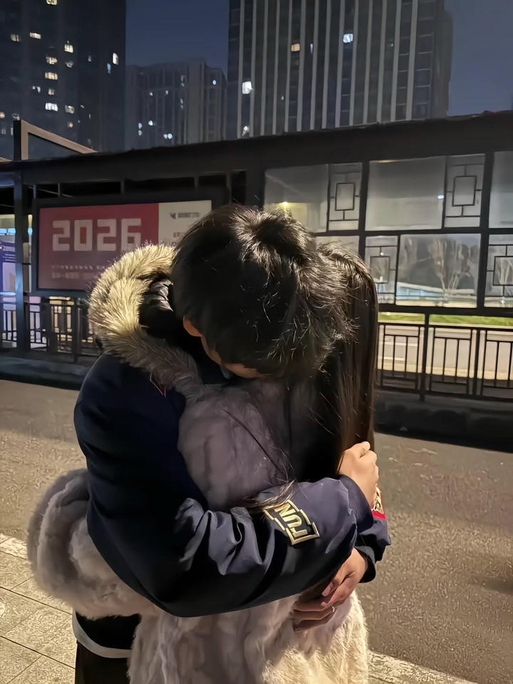 Whatsapp DP Love Romantic